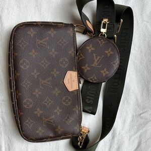 Louis Vuitton Multi Pochette Accessoires